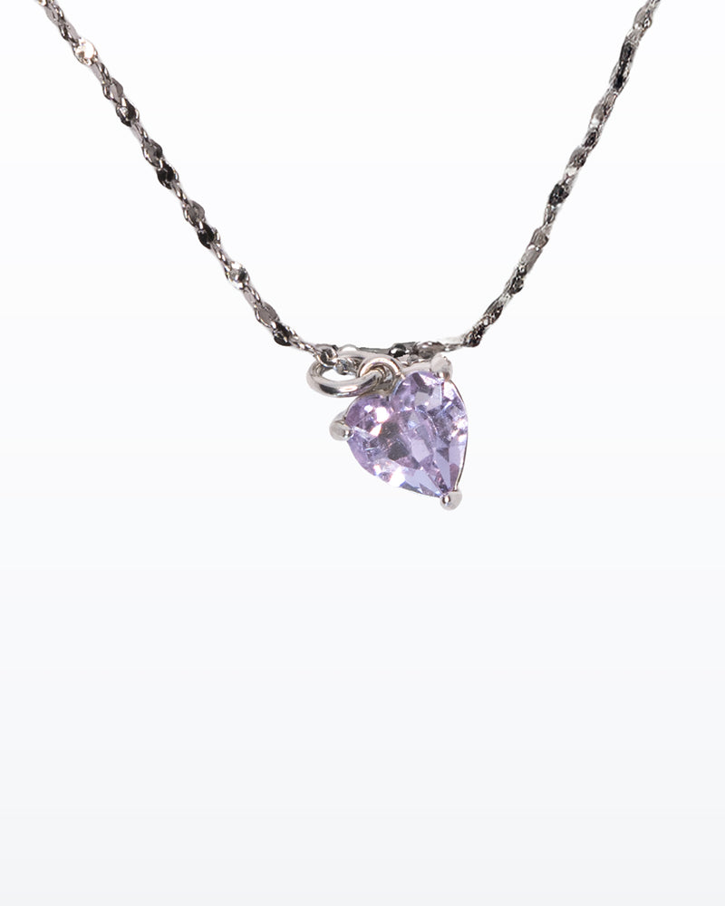 Lilac Heart – Collana acciaio con cuore lilla e catenina fine